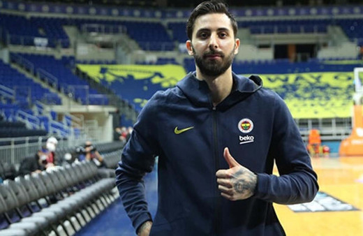 Fenerbahçe Beko'nun yeni transferi Alex Perez sakatlandı!