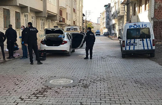 Elazığ’da 21 yaşındaki genç 2 kişi tarafından bıçaklanarak öldürüldü