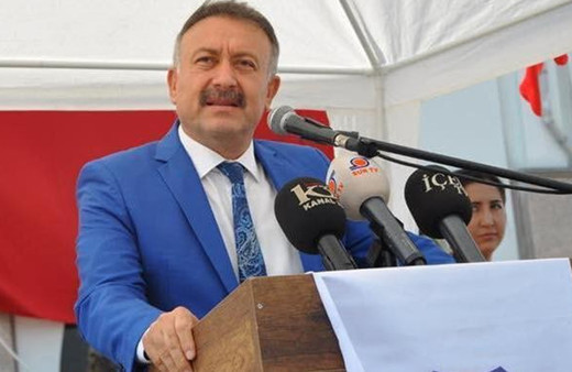 AK Partili Hacı Özkan koronavirüse yakalandı! Hastaneye kaldırıldı