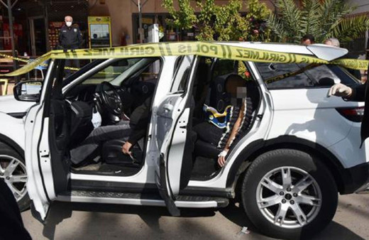 Antalya'da lüks cipteki infaz! Ölen 3 kişinin de tabancada parmak izi bulundu