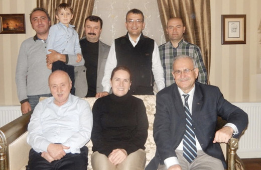 Meral Akşener kiminle evli eşi Tuncer Akşener kaç yaşında mesleği nedir?