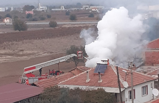 Manisa'da tek başına yaşıyordu! Yanarak can verdi