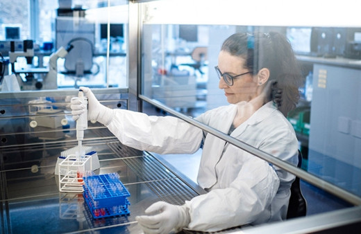 BioNTech Kovid-19 aşısı için Avrupa İlaç Ajansına 'koşullu onay' başvurusu yaptı