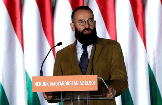 Muhafazakar siyasetçi 20 erkekle seks partisinde basıldı! Pencereden  atlayıp yaralandı