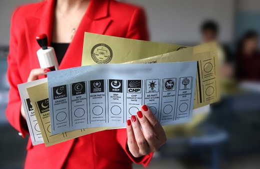 Son 10 anketten  bomba sonuçlar! Millet İttifakı yüzde 40.7, Cumhur İttifakı yüzde 39.7