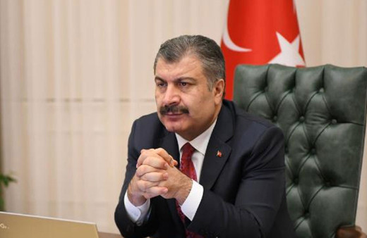 Sağlık Bakanı Fahrettin Koca: Sağlık çalışanlarımızın hakkını ödemek mümkün değil