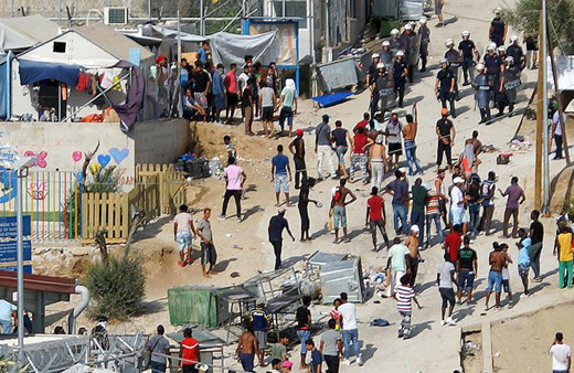 AB ile Yunanistan, Midilli Adası'nda yeni göçmen merkezi kuruyor