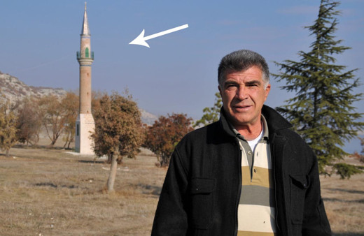 Porsuk Barajı 3 kilometre çekildi 70 yıllık minare tamamen ortaya çıktı!