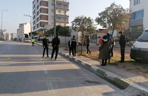 Çocuklarını görmeye gelen damadını öldürdü 