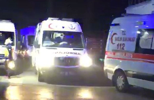 Vakaların arttığı Trabzon'da pandemi hastanesi önünde korkutan ambulans yoğunluğu!