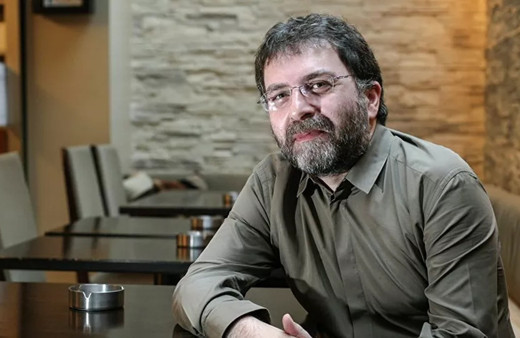 Ahmet Hakan da tartışmaya katıldı: Kolumu sıyırmış Çin aşısı için sıranın bana gelmesini beklemekteyim