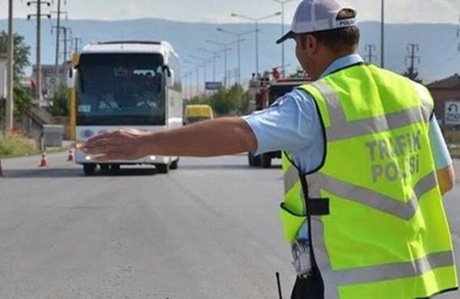 Bilim Kurulu üyesi açıkladı! Şehirlerarası seyahat yasağı mı geliyor?