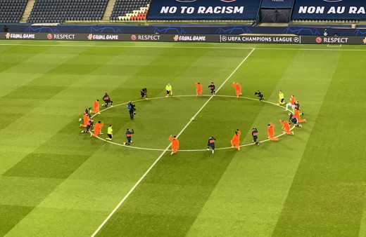 Başakşehir ve PSG'li futbolcular ırkçılığı protesto etti