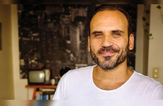 Gürgen Öz'den çip ve aşı yorumu! 'Abi dedi... Vurdurayım mı?'