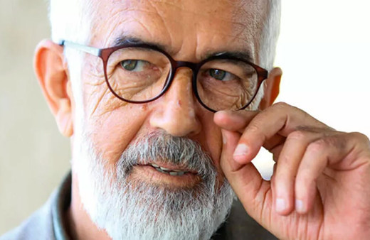 Tacizle suçlanan ünlü yazar Hasan Ali Toptaş kadınlardan özür diledi