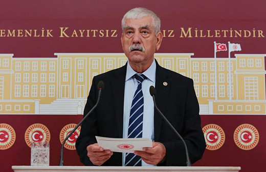 CHP'li vekil Kani Beko'dan Meclis'te Kur'an tepkisi: Camiye gitsinler!