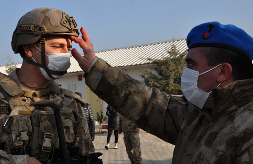 Gaziantep'te 50 komando törenle Suriye'ye uğurlandı! Dualar okundu kurbanlar kesildi