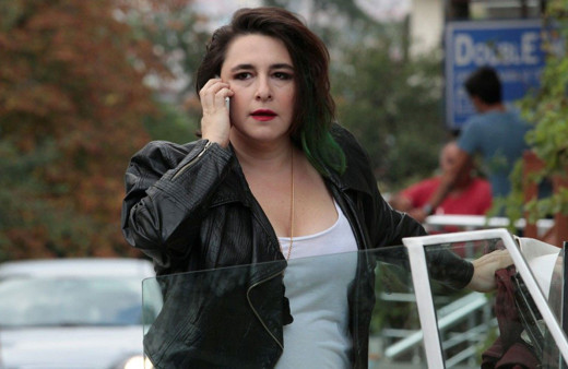 Esra Dermancıoğlu'nun meme yorumuna cevabı olay! Beğeni yağdı