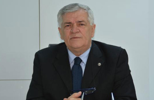 Gemlik Belediye Başkan Yardımcısı Bayram Demir koronavirüs nedeniyle yaşamını yitirdi