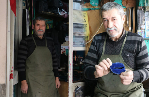 Afyonkarahisar'da devlet bile şaşırdı! 29 yıldır bu işi yaparak para kazanıyor