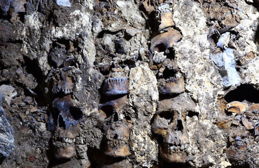 Meksika'da ‘kafatası kulesinin’ yeni bölümleri ortaya çıkarıldı