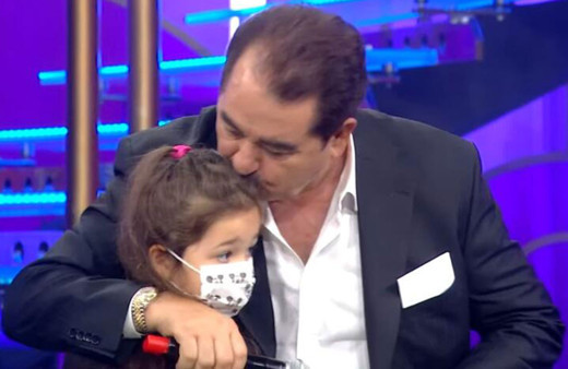 İbrahim Tatlıses ağladı! Kızı Elif Ada'ya neden 'kötü zamanda doğdun beni affet' dedi