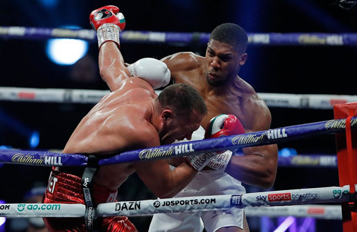 Dev düelloda kazanan Anthony Joshua