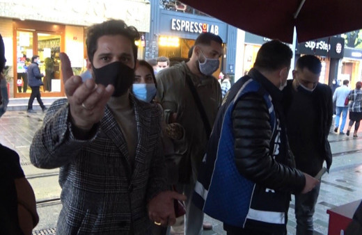 Sigara içtiği için ceza yedi 'Ben ünlüyüm beni çekmeyin' dedi