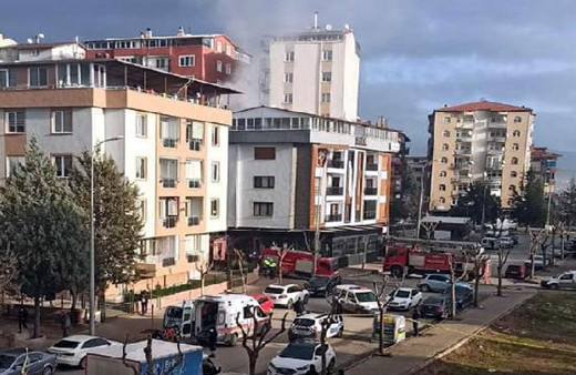 Uşak'ta iki günde doğal gaz kaynaklı üçüncü patlama! 2 yaralı var