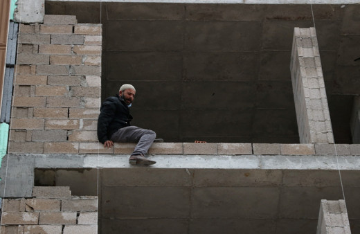 Manisa'da intihar etmek için inşaata çıktı! İsteği herkesi şaşırttı