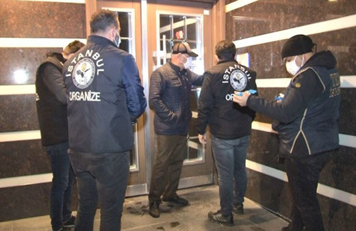 5 ilde silah kaçakçılarına operasyon! Çok sayıda gözaltı var