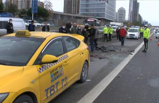 Emniyet şeridinde feci kaza! Kartal D-100'de motosiklet sürücüsü öldü