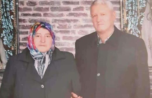 Kütahya'da 5 dakika arayla bir olan kader! Koronavirüs hastası çift hayatını kaybetti