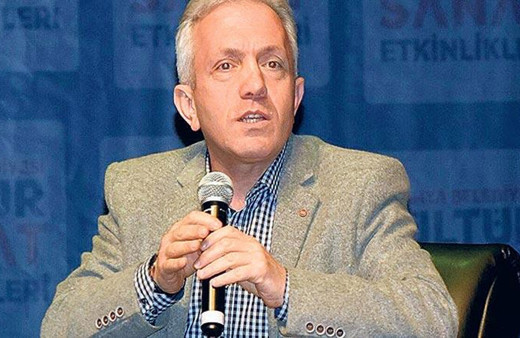 'Üniversiteler fuhuş evleri' diyen Ebubekir Sofuoğlu'na istifa çağrısı