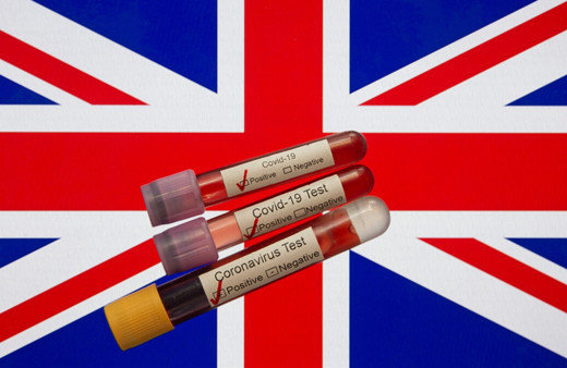 İngiltere'de koronavirüsün yeni bir varyantının daha tespit edildiğini açıklandı