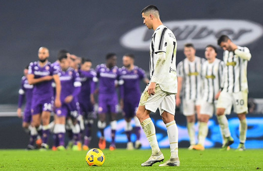 Ronaldo'lu Juventus'a Fiorentina'dan ağır darbe