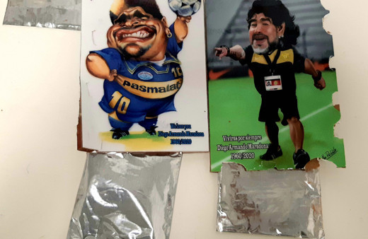 Maradona tablolarında 2 kilogram 650 gram kokain yakalandı