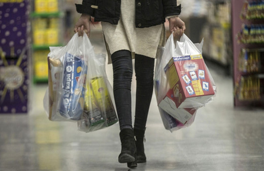 5 yıl sonra bir ilk: Plastik poşetlere zam yolda