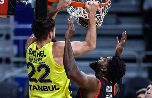 Fenerbahçe Beko, sahasında Olimpiakos'u mağlup etti