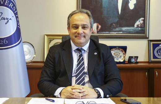 Bilim Kurulu üyesi Prof. Dr. Mustafa Necmi İlhan: Yılbaşı partisi öldürebilir