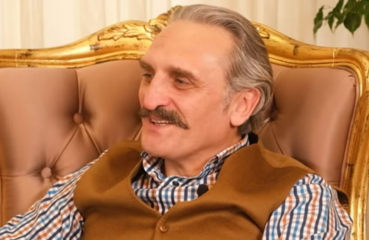 Ahmet Hamdi Çamlı'dan olay 'aşı' yorumu! 'Bana takılacak çip nereye mesaj göndereceğini şaşırır'