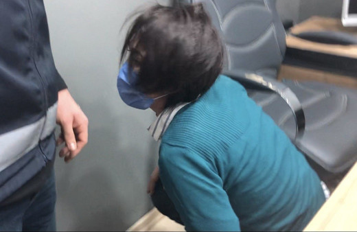 Esenyurt'ta baskında ilginç an! Ne yapacağını şaşırdı bakın nereden çıktı