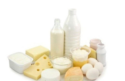 Süt ürünlerindeki hileye dikkat! Süte su, tereyağına renklendirici katıyorlar