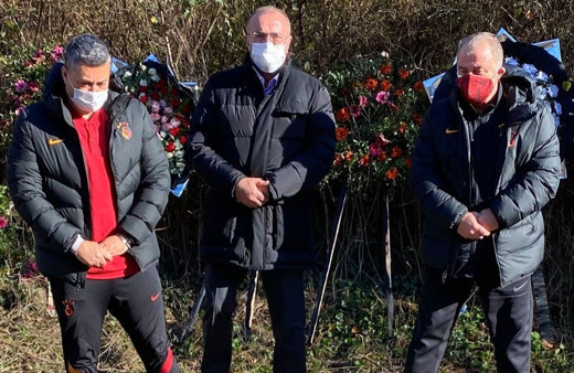 Albayrak, Terim ve Şahin, Özkan Sümer'in mezarını ziyaret etti