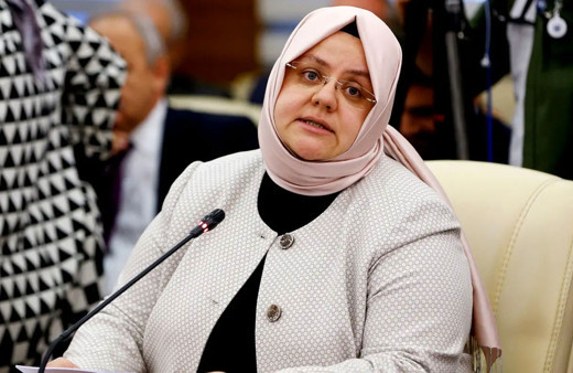 Son dakika Bakan Zehra Zümrüt Selçuk'tan asgari ücret açıklaması tarih verdi