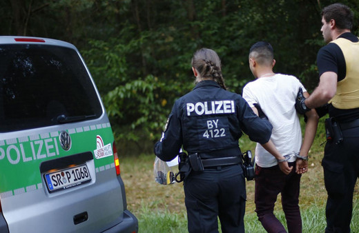 Almanya 2021'de Suriyelileri sınır dışı etmeye başlayacak