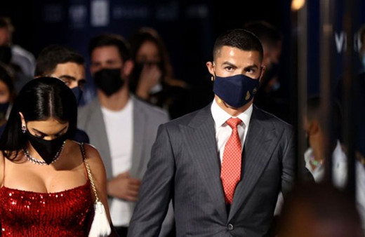 Yüzyılın futbolcusu seçilen Ronaldo'dan itiraf: Yuhalanmayı özledim