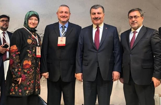 Fahrettin Koca'nın elinden ödül almıştı! Bursa'da yılın hekiminden acı haber geldi