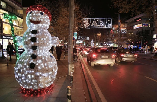 31 Aralık resmi tatili mi? Yılbaşı sokağa çıkma yasağı ne zaman başlıyor