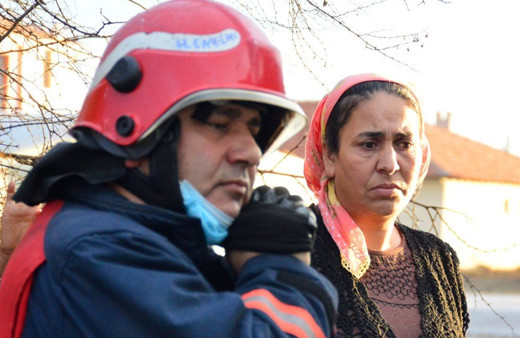 Sakarya'da üçüncü kez alev alev yandı! Çaresiz gözlerle izledi
